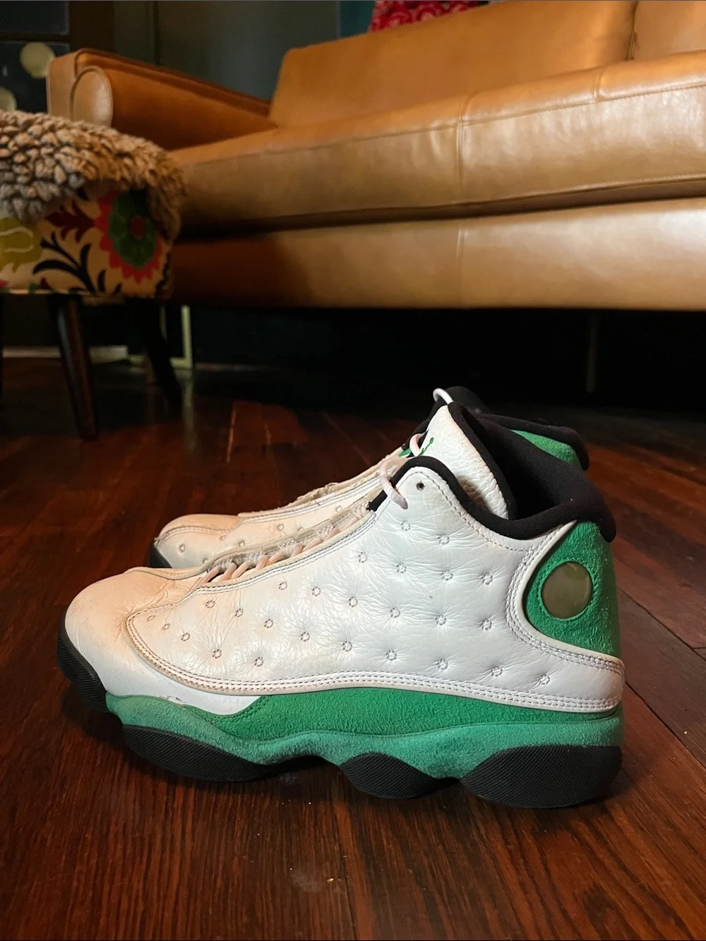 Jordan Men's White & Green Retro Basketball Sneakers